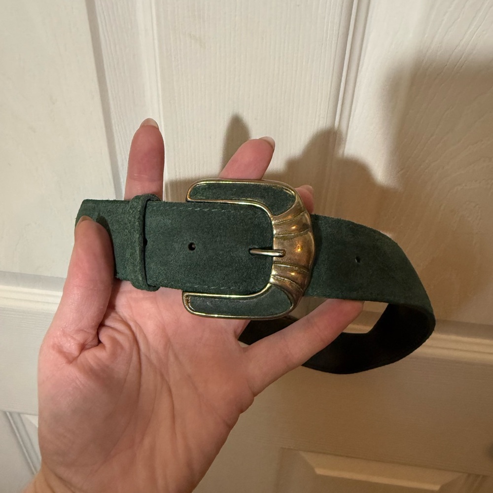 Elegant Vintage Green Suede Belt with Gold Buckle